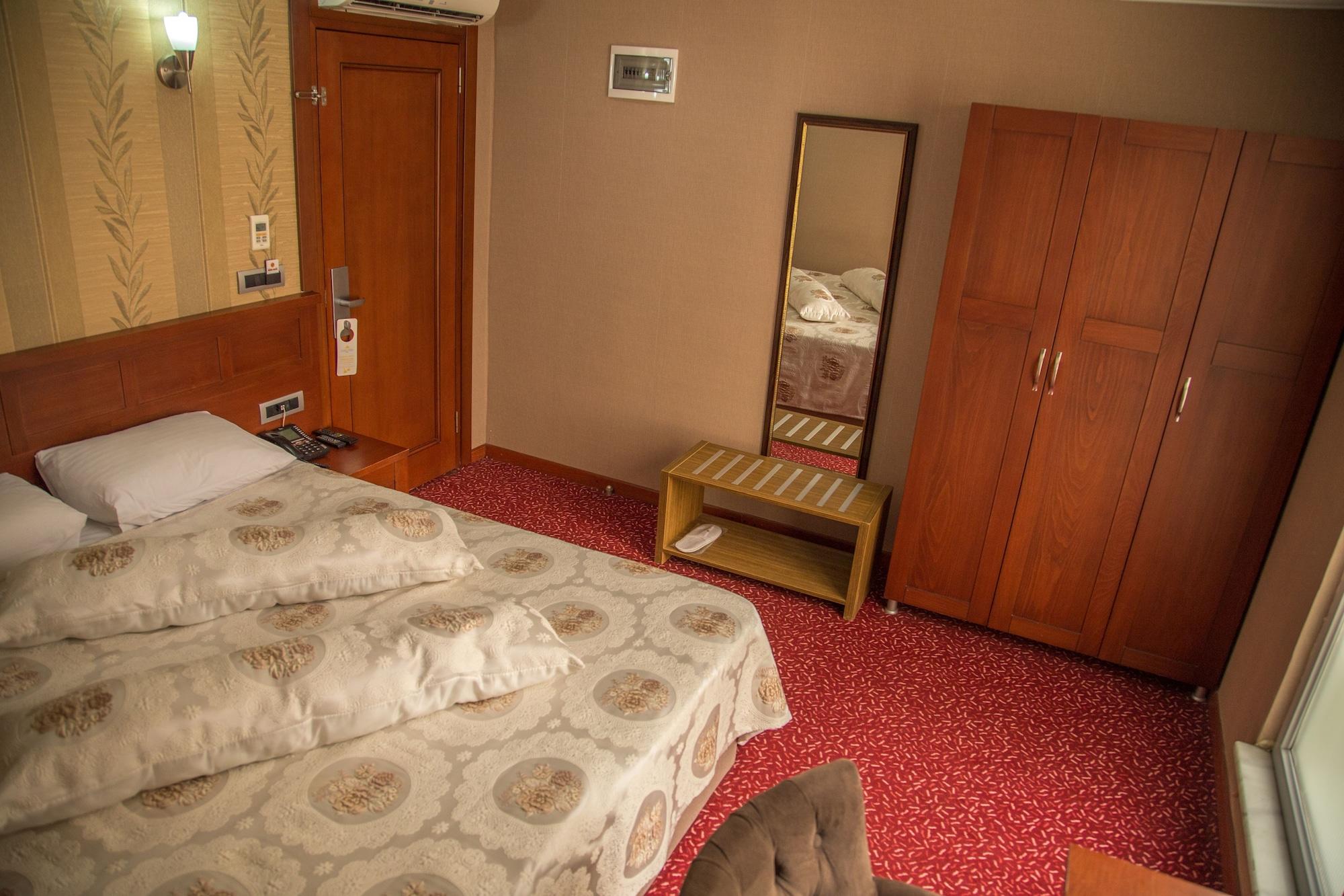 Grand Merin Airport Hotel อิสตันบูล ภายนอก รูปภาพ