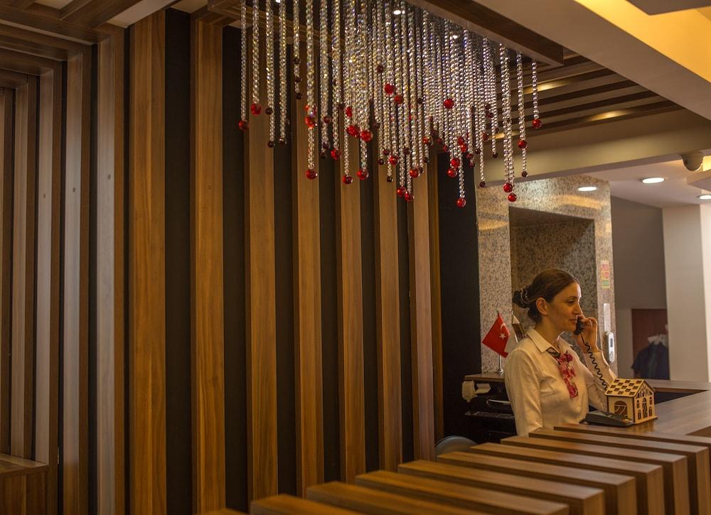 Grand Merin Airport Hotel อิสตันบูล ภายนอก รูปภาพ
