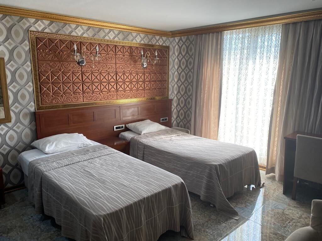 Grand Merin Airport Hotel อิสตันบูล ภายนอก รูปภาพ