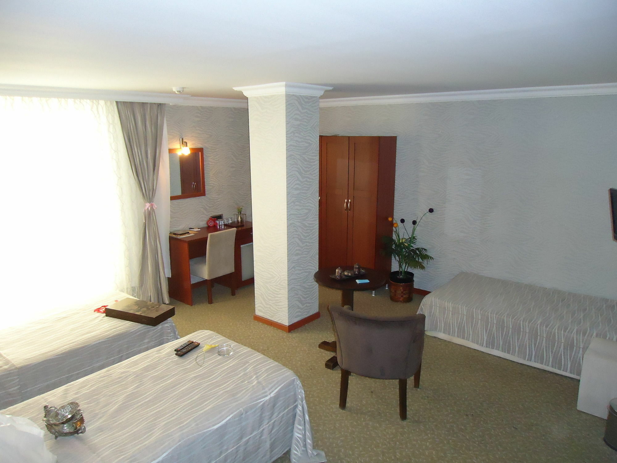 Grand Merin Airport Hotel อิสตันบูล ภายนอก รูปภาพ